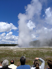 Image showing Watching Old Faithful