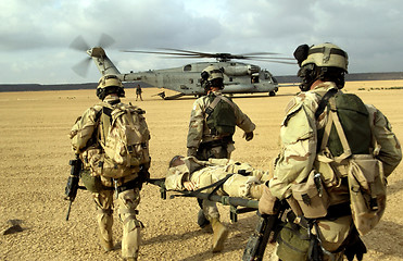 Image showing Soldiers in Iraq