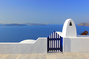 Image showing Gate to the sea