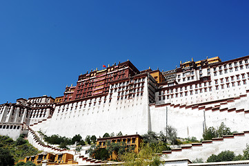 Image showing Landmark of the famous Potala Palace in Lhasa Tibet