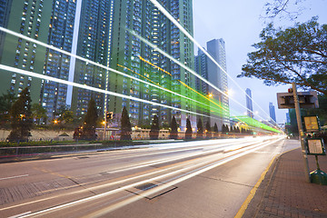 Image showing Traffic in Hong Kong downtown at night