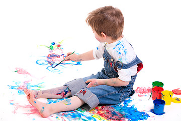 Image showing Boy painting