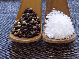 Image showing salt and pepper