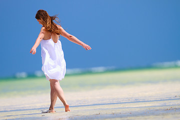 Image showing Girl on vacation