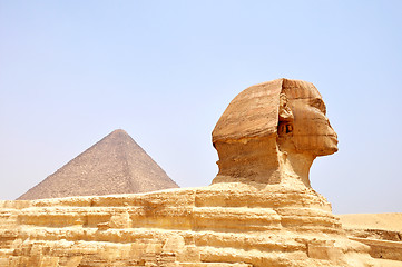 Image showing Sphinx and pyramid in Cairo,Egypt