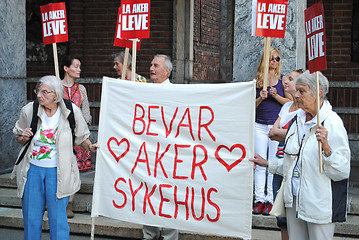 Image showing Protest against the sale of Aker hospital