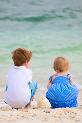 Image showing Kids on the beach