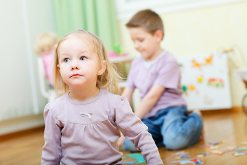 Image showing Two kids at home