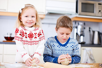 Image showing Kids baking cookies
