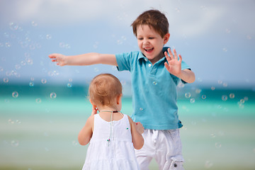 Image showing Two happy kids