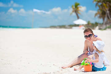 Image showing Mother and daughter on vacation