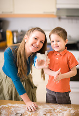 Image showing Family Baking