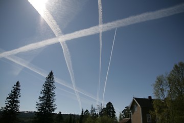 Image showing Contrail tracks