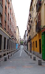 Image showing Madrid narrow alley 02