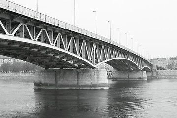 Image showing the bridge