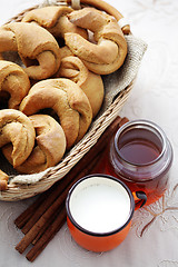 Image showing yeast cinnamon croissant