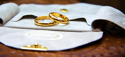 Image showing Gold wedding rings