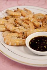 Image showing Shrimps cooked in chinese style with sauce