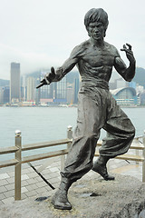 Image showing Bruce Lee statue