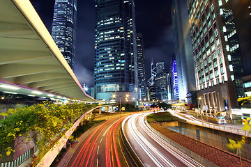 Image showing Traffic in city at night