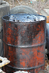 Image showing Oil barrel