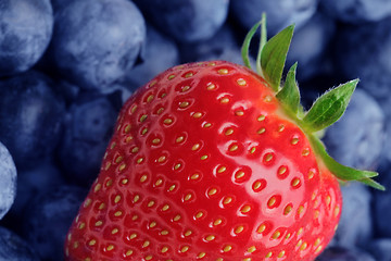 Image showing Strawberries and blueberries