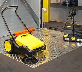 Image showing Scrubber cleaner
