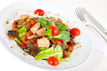 Image showing salad with mushrooms and chicken