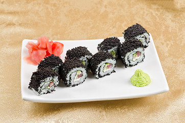 Image showing tuna sushi roll