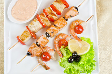 Image showing grilled salmon and shrimps