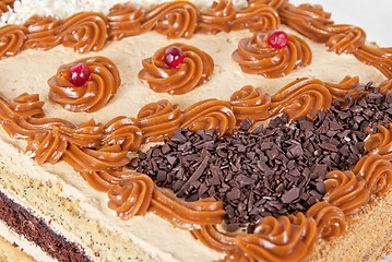 Image showing tasty nuts cake