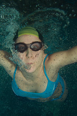 Image showing Woman swimmer underwater