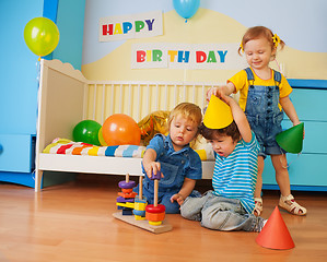 Image showing Boys and girl playing on birthday party