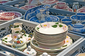 Image showing bric-a-brac market with ceramic