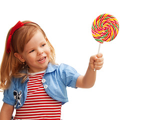 Image showing Sharing a lollipop