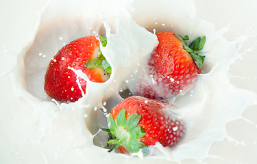 Image showing Milk with strawberry