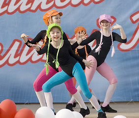 Image showing ensemble of culture dance Rainbow kids