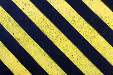 Image showing Yellow road mark