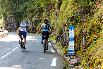 Image showing Amatuer Cyclists Climbing Col d'Aubisque