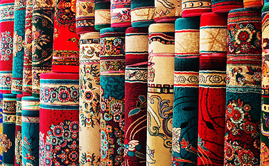 Image showing Persian blankets at a market