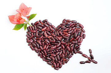 Image showing Heart shape made of beans