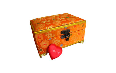 Image showing the casket as present to the Valentine's day