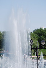 Image showing high fountain in moscow city park