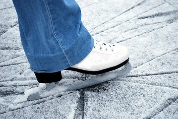 Image showing skate on ice