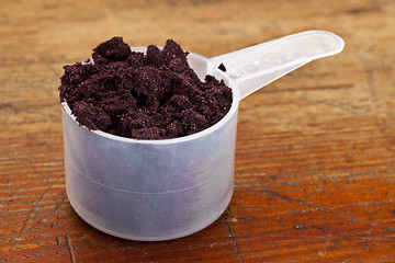 Image showing maqui fruit powder scoop