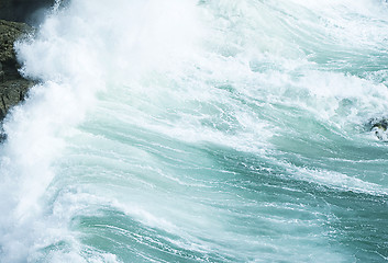 Image showing Beautiful Wave with stones