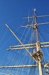Image showing Mast on a sailship