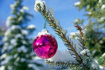 Image showing christmas ball snow