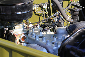 Image showing engine an old car