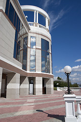 Image showing Glass facade and balcony with columns.